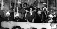 اقامت امام در قم، به معنای کناره‌گیری از حکومت بود؟