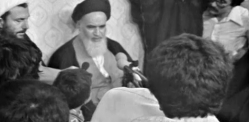 بازگشت حضرت امام(ره) از پاریس به ایران
