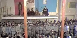 چشم نداشتن ملت ایران به خارجی ها برای براندازی حکومت پهلوی