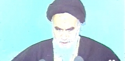 تلاش دشمن برای جدایی حوزه و دانشگاه‌