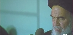 ما تابع اسلام هستیم؛ هر چه فرموده است عمل می‌کنیم