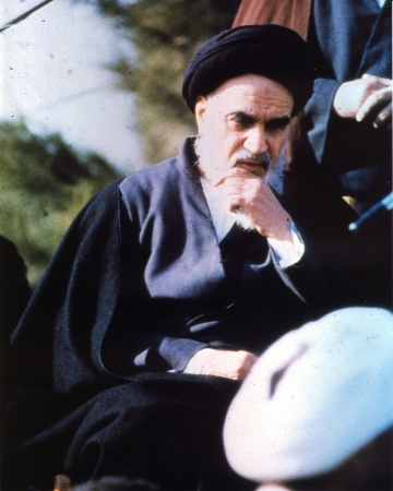 سخنرانی دوازده بهمن