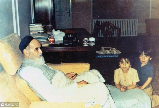 امام خمینی در محله دربند تهران