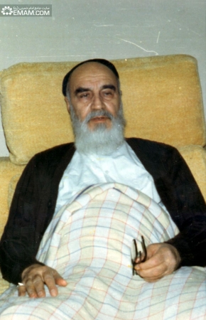 امام خمینی در محله دربند تهران
